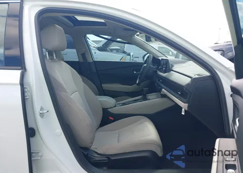 2024 Honda Accord Ex z USA, uszkodzony, nr VIN 1HGCY1F31RA049603